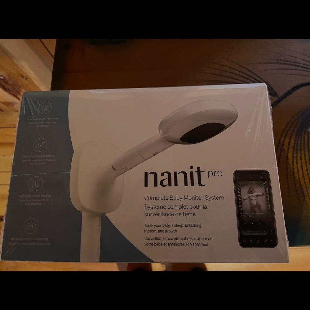 NEW IN BOX! NANIT Pro for Advanced Video Baby Monitoring - Includes Wall Mount
